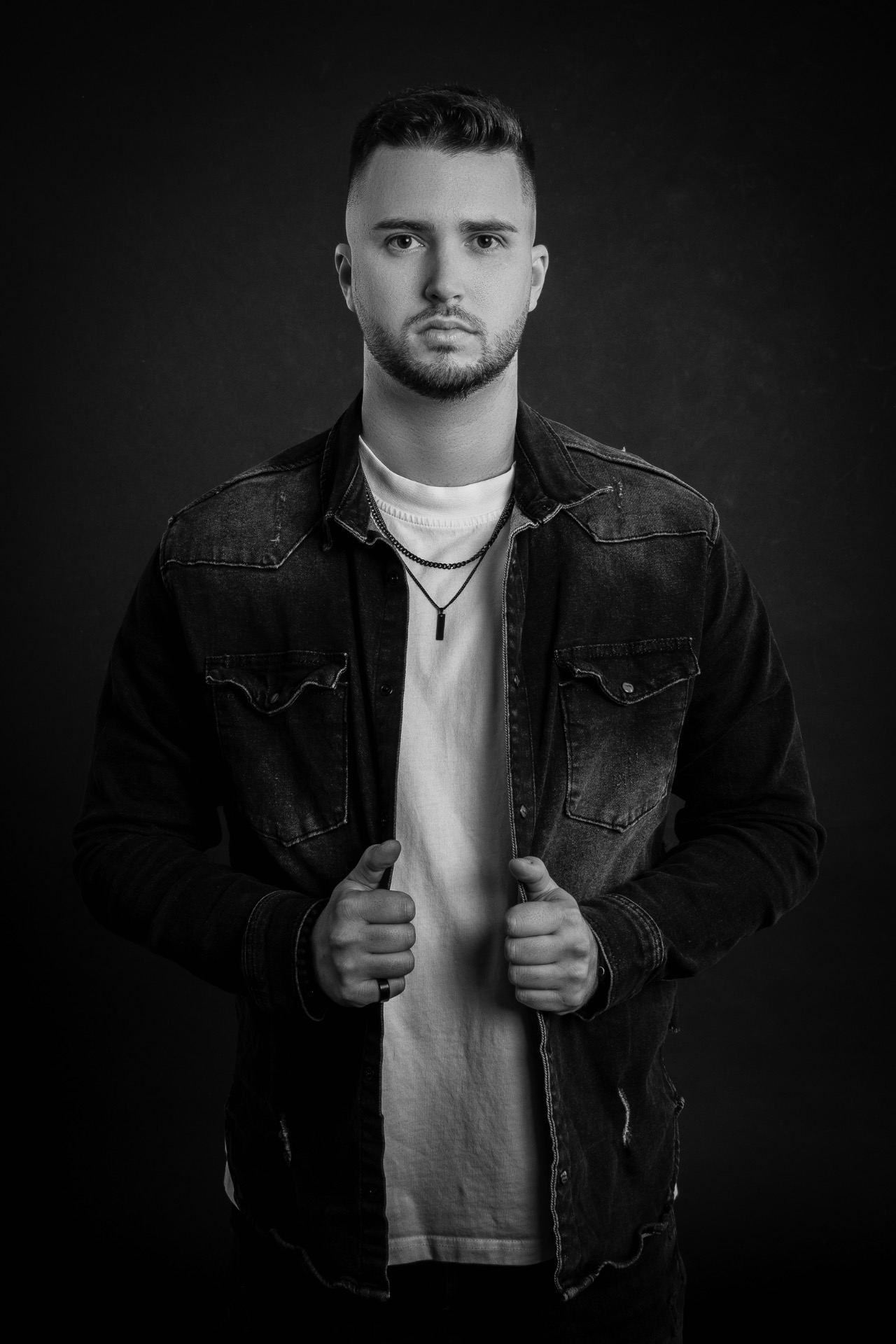 Aaron Sole